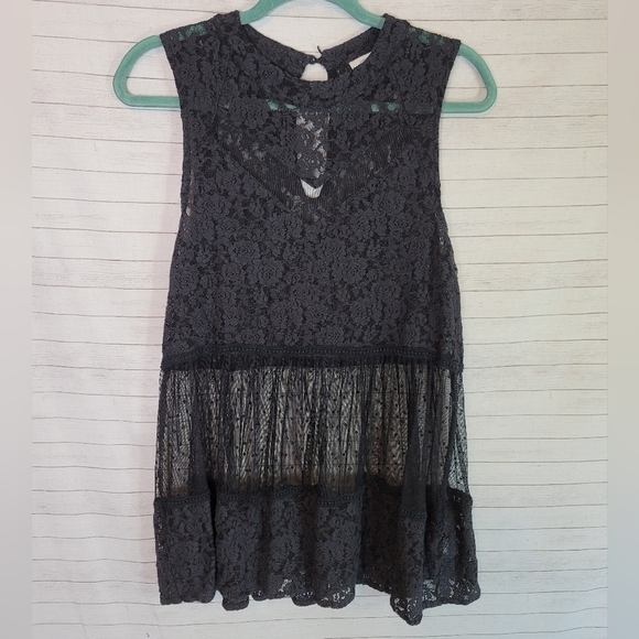 UMGEE BLACK LACE SHEER SLEEVELESS TOP, SZ SMALL - Picture 2 of 12